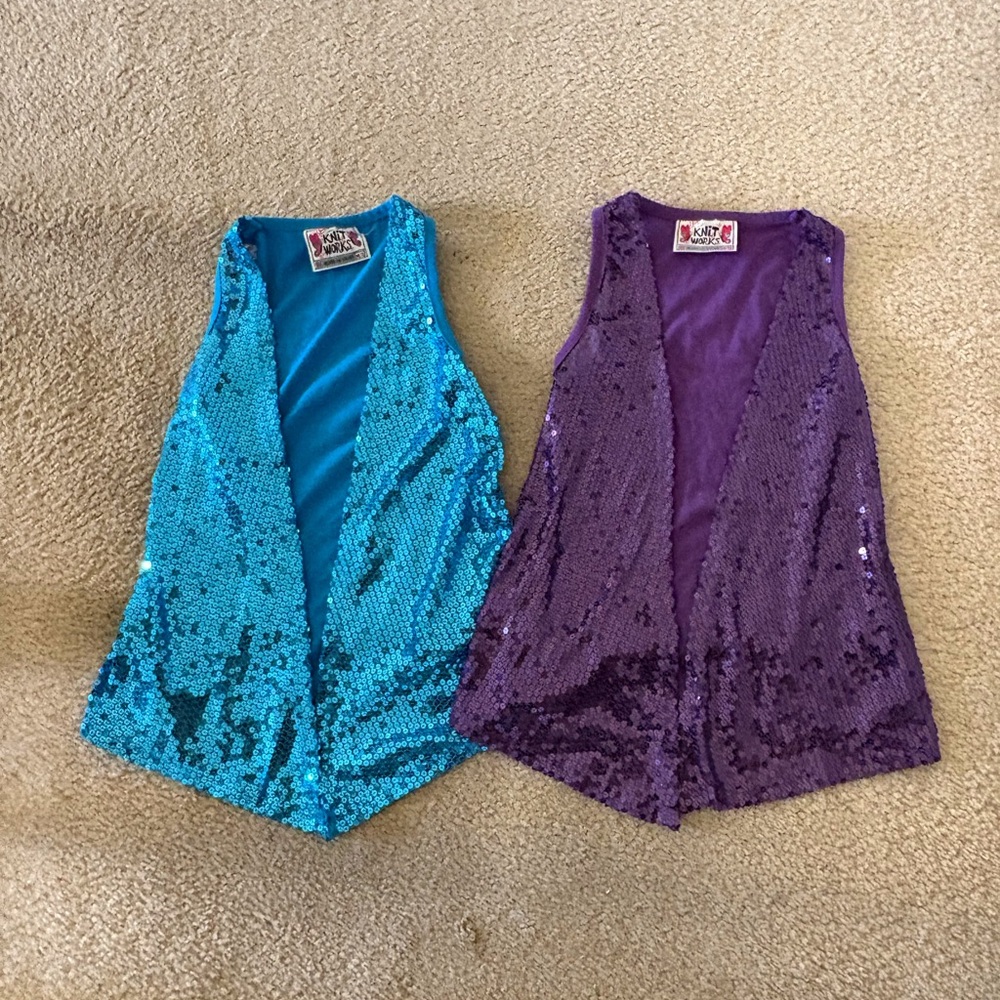 NWOT. Knitworks Sequin Vests - Turquoise and Purple (M: 5)